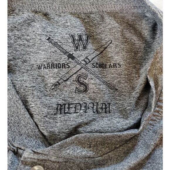 Warriors and Scholars Mens Henley Shirt  Medium Gray Long Sleeve Activewear - Picture 3 of 3